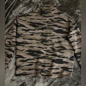 Tahari Camouflage Sweater